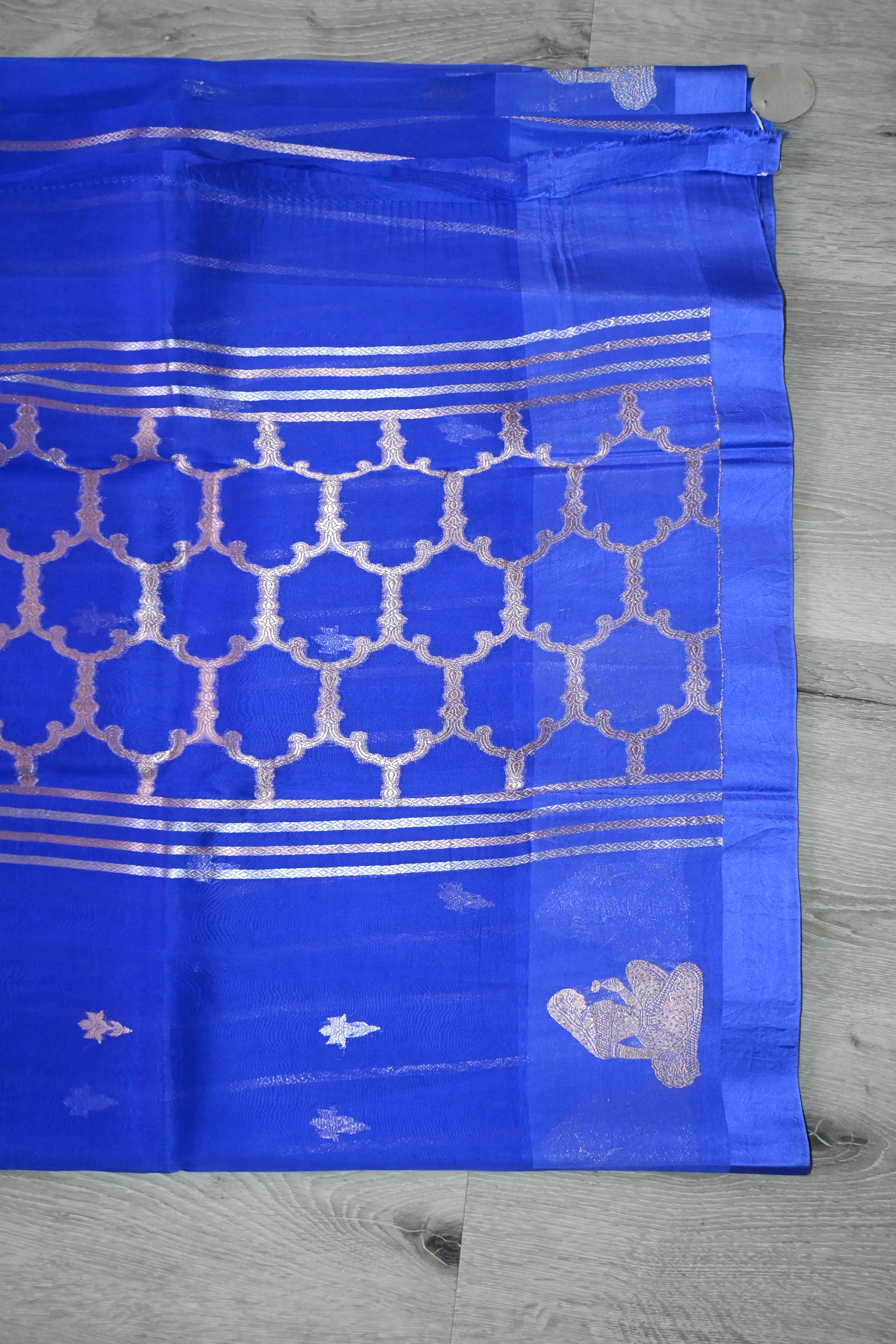 Silk Orgenza Dulhan Motif Kadwa