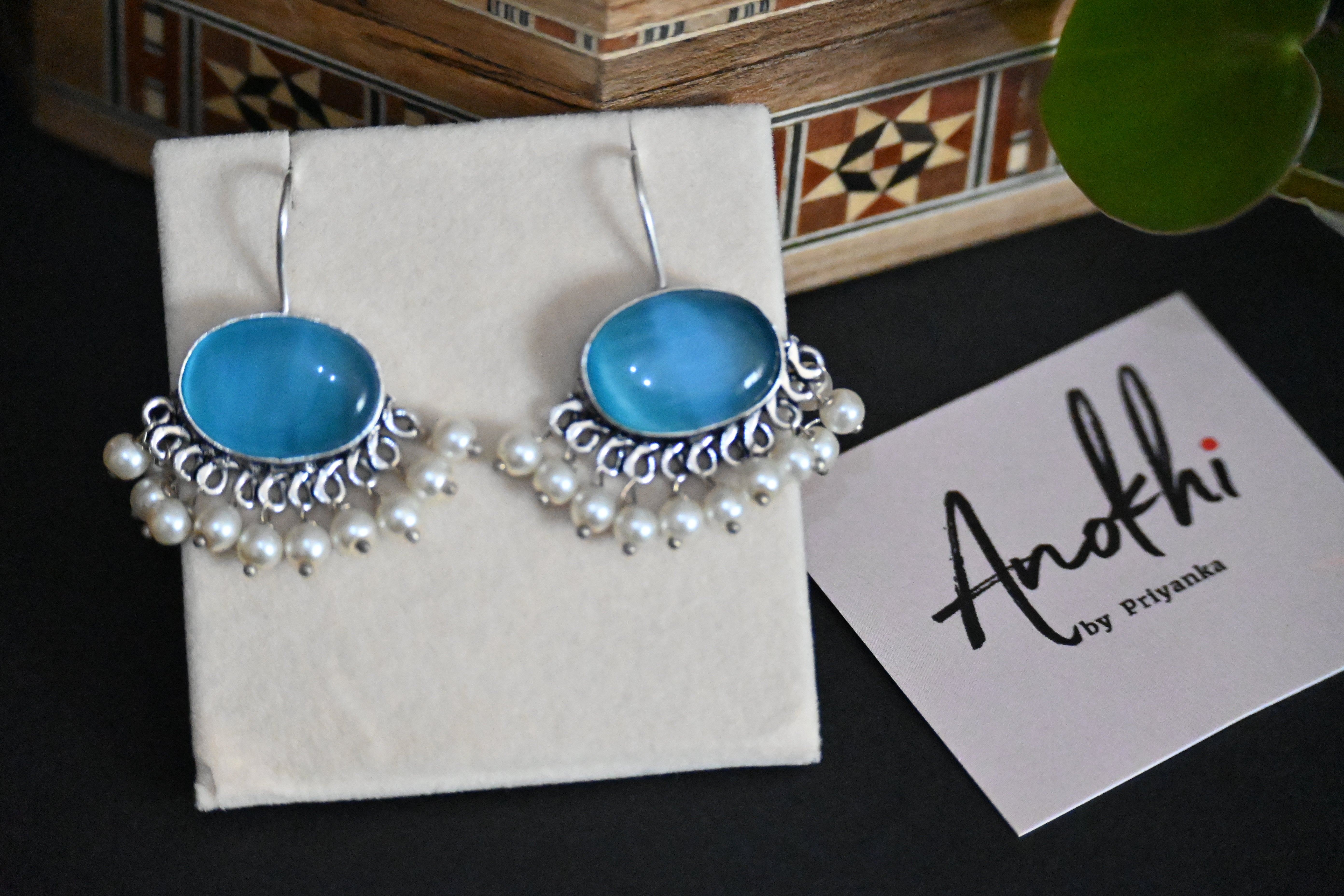 Monalisa Stone, Silver Look Alike Oxidized Earrings