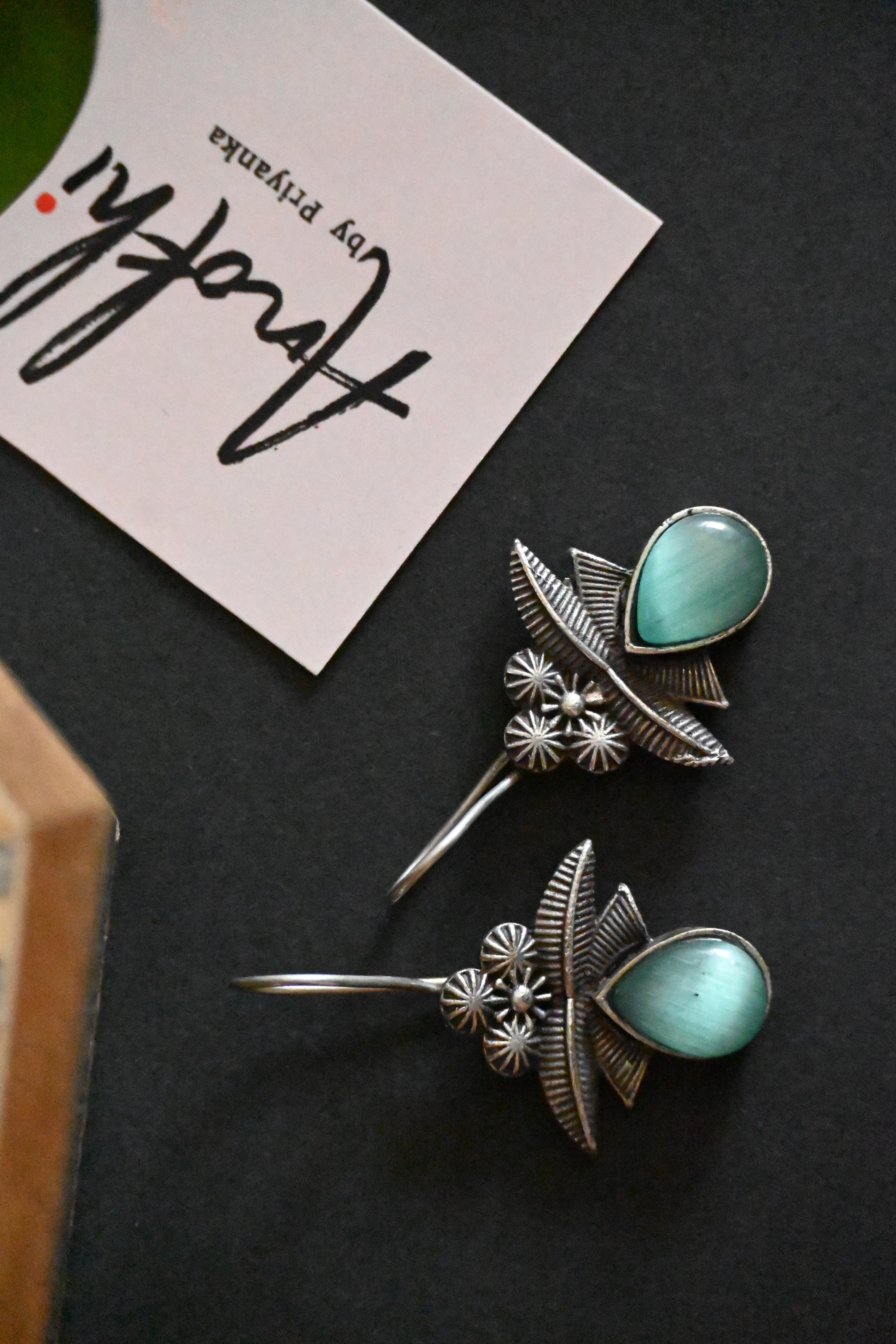 Vintage Style, Silver Look Alike Oxidized Earrings with Monalisa Stone