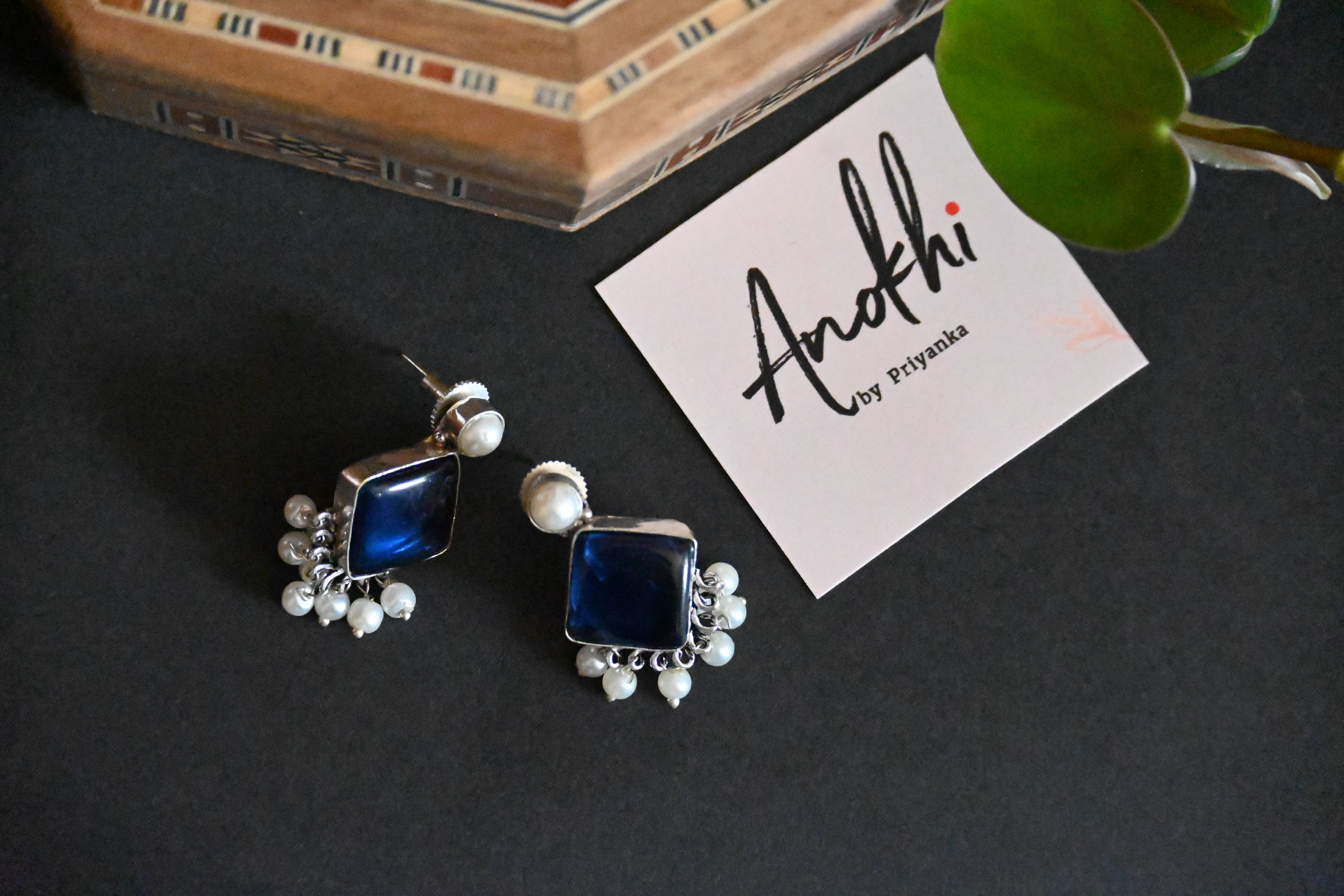 Monalisa Stone, Silver Look Alike Oxidized Earrings