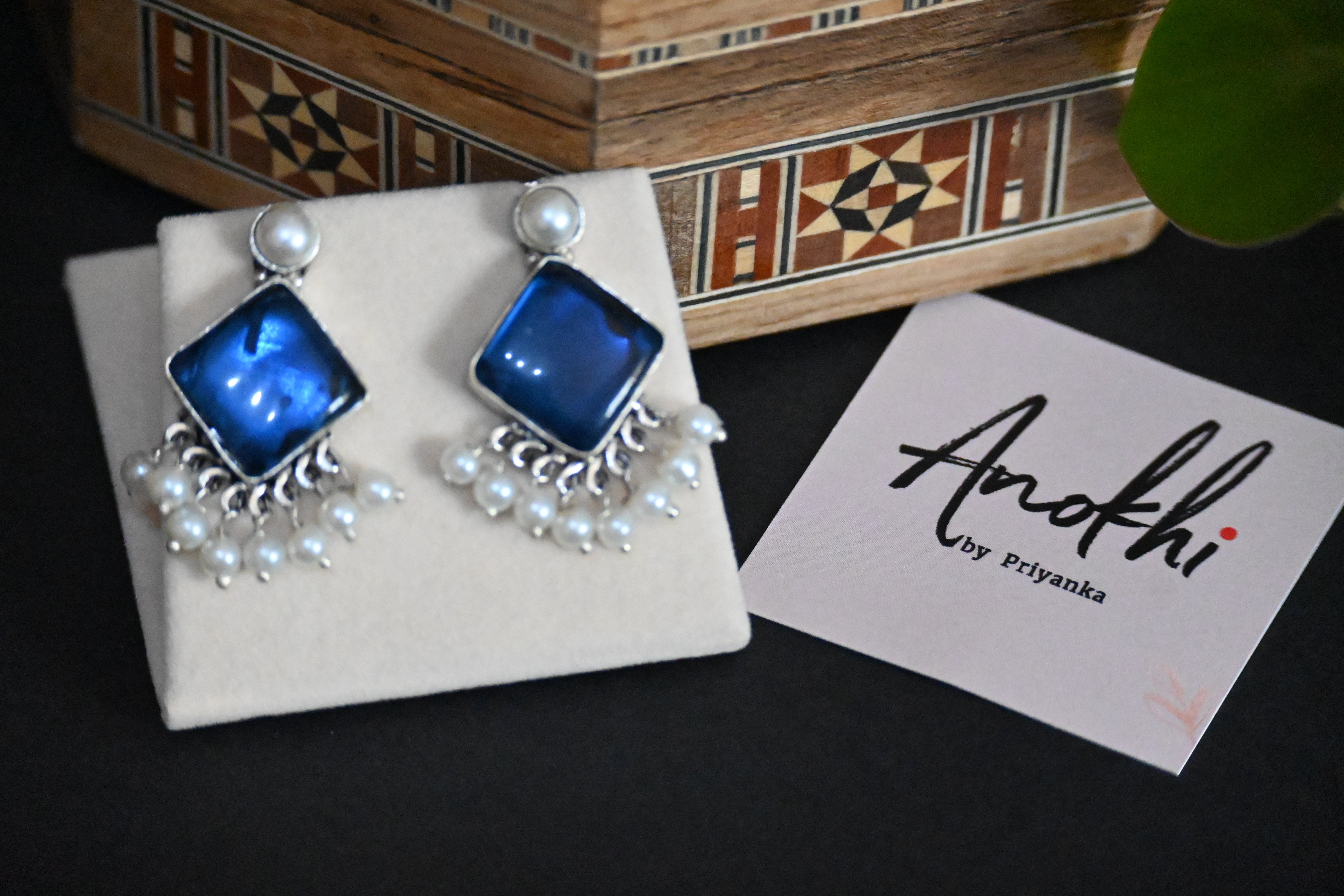 Monalisa Stone, Silver Look Alike Oxidized Earrings