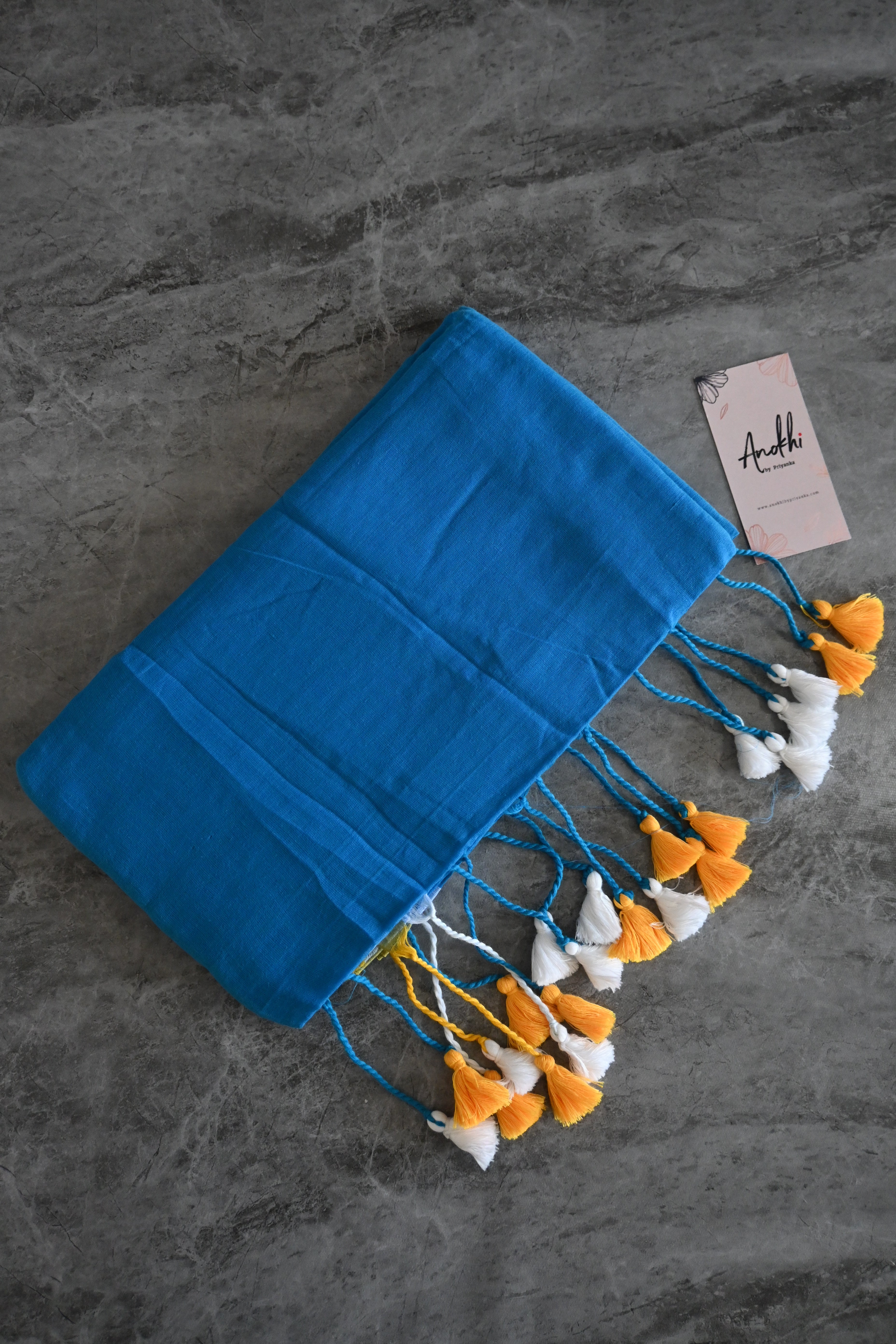 Plain Mulcotton saree with boder