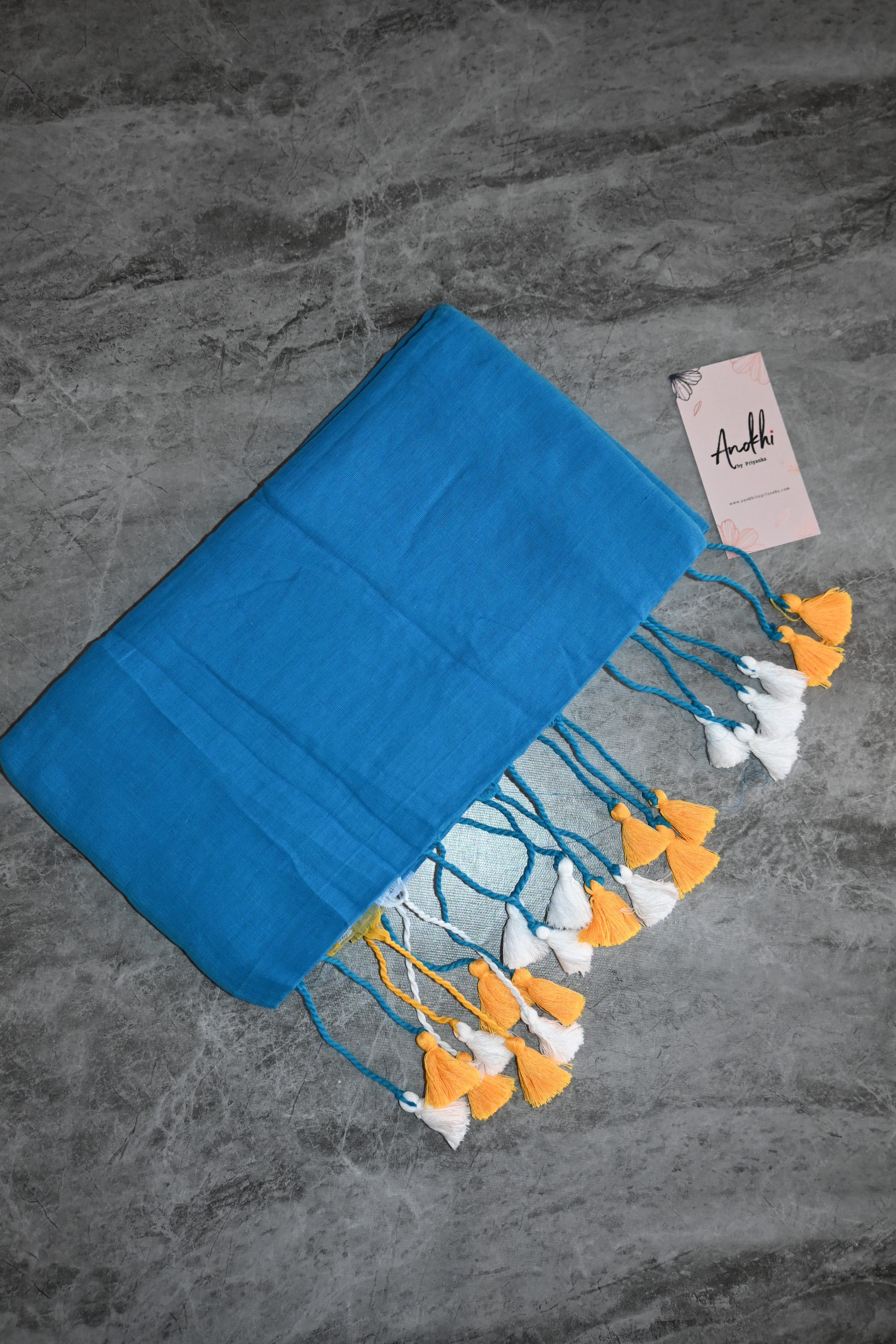 Plain Mulcotton saree with boder