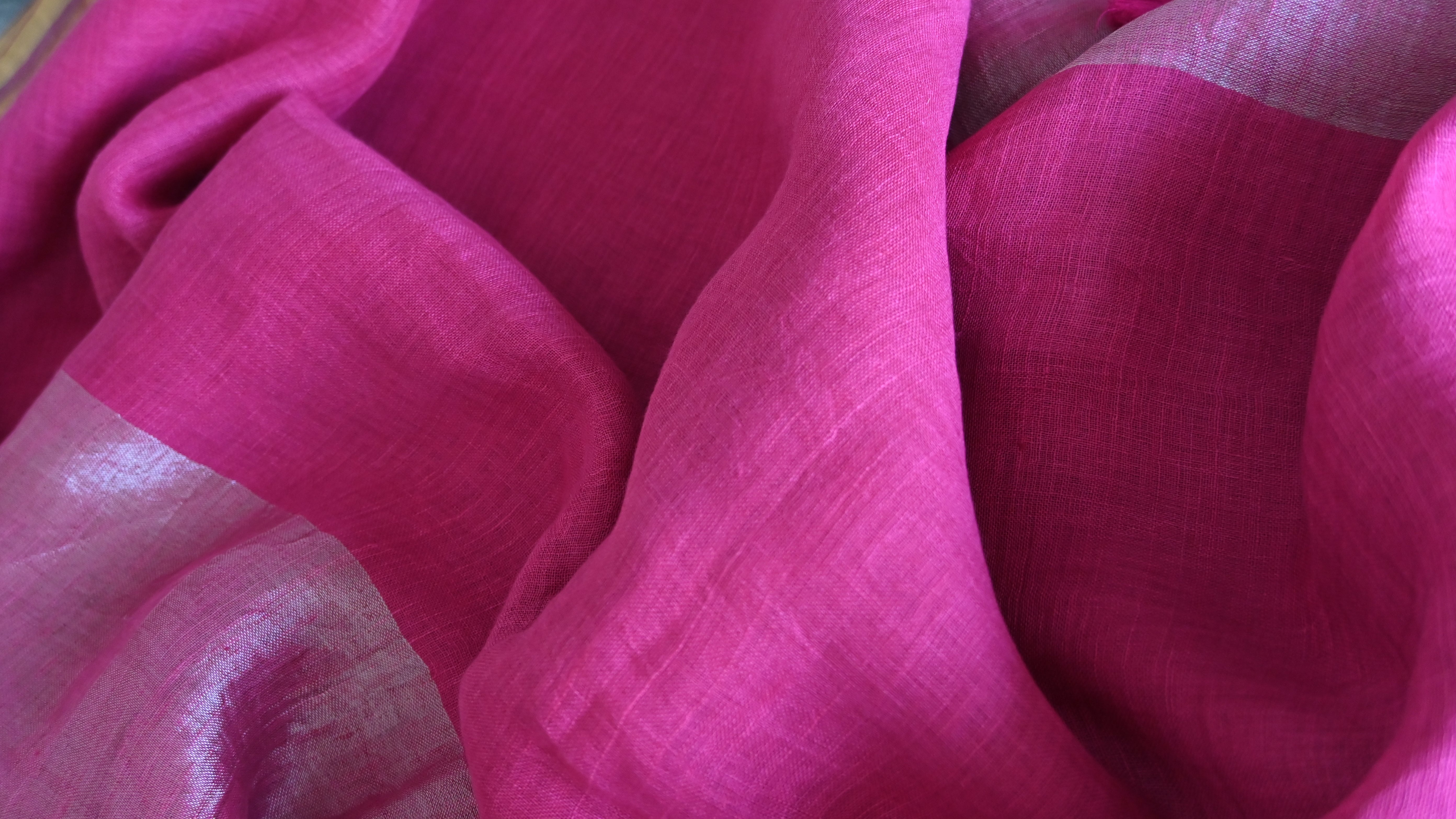Pure Linen Zari Tissue Handwoven  Pink Saree