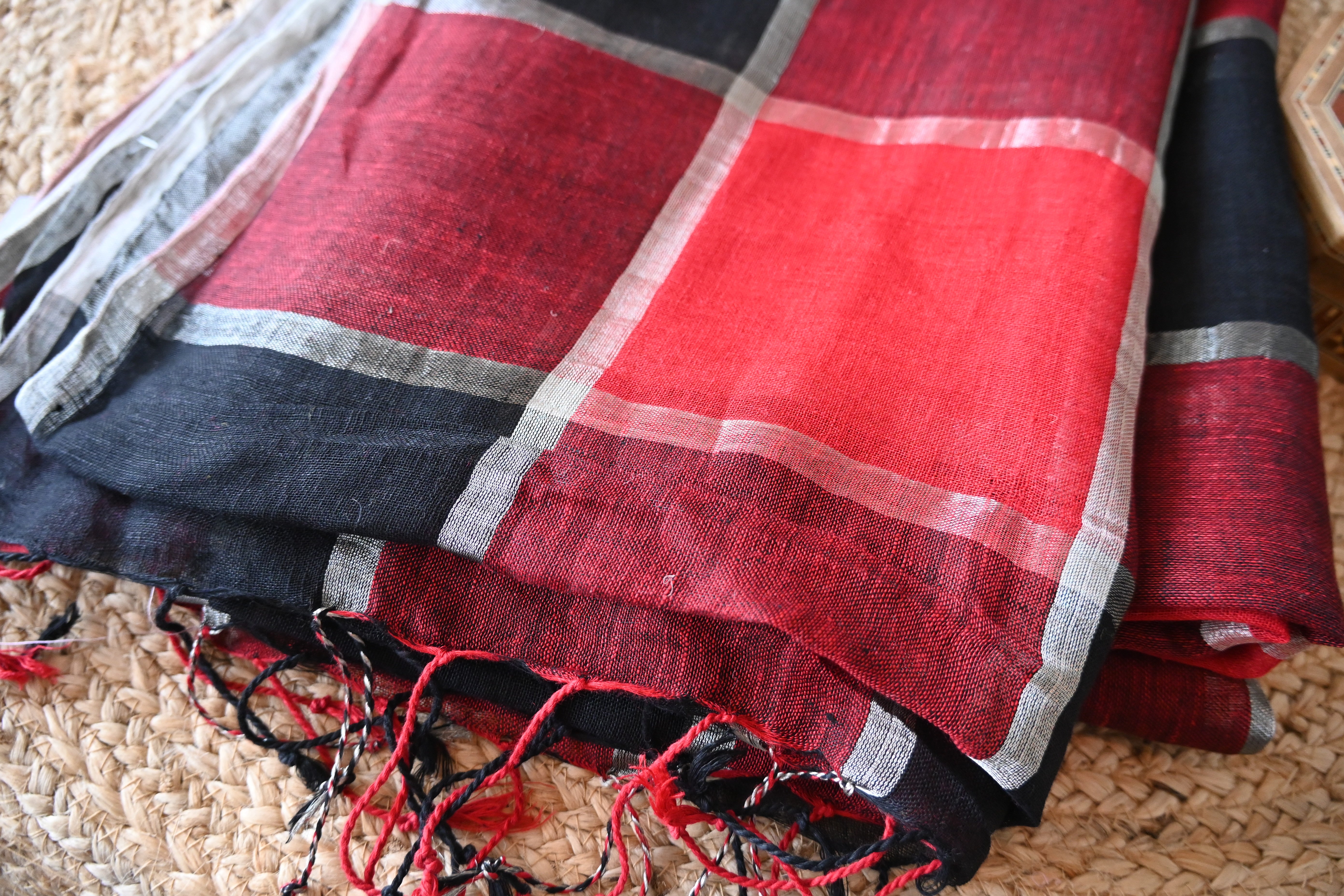 Pure Linen Red and Black Full Body Checks Saree