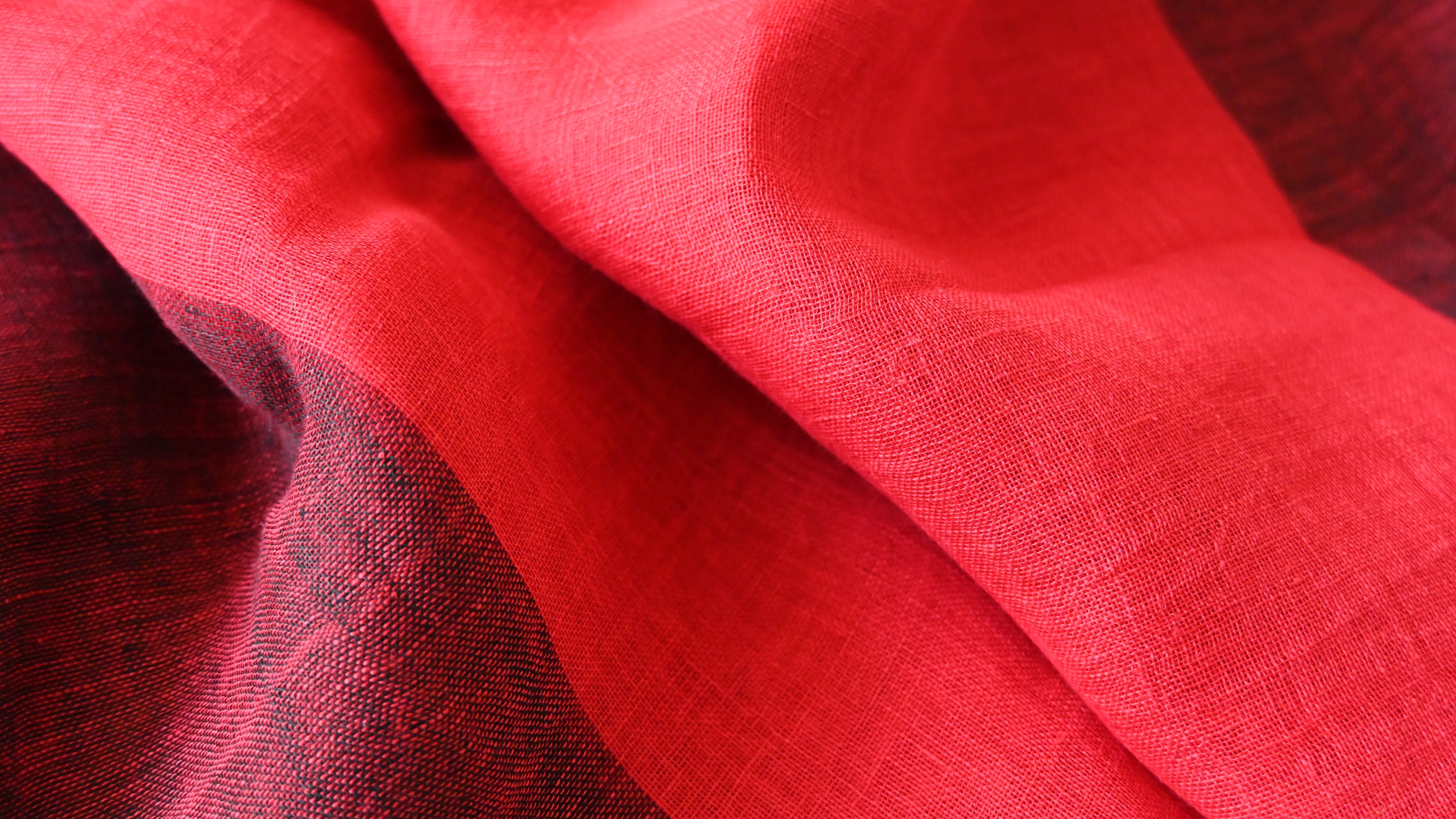 Pure Linen Black and Red checks Handwoven Saree