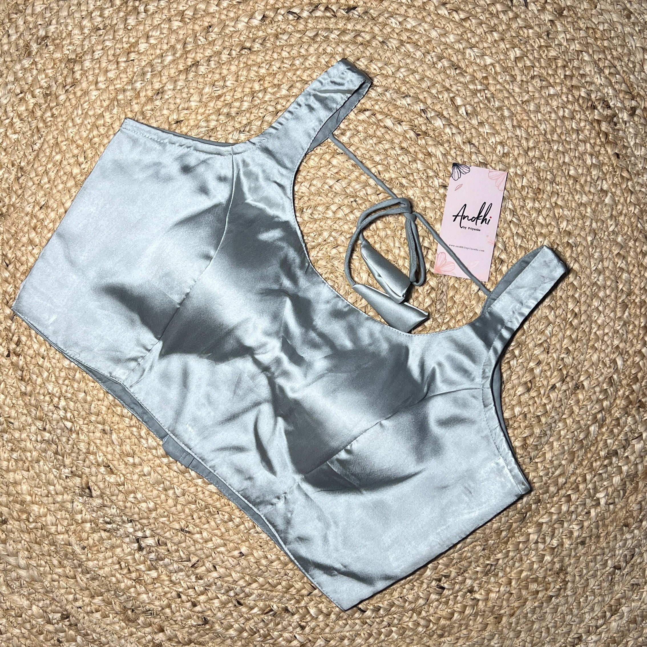 Grey Colour Sleeveless Plain Blouse